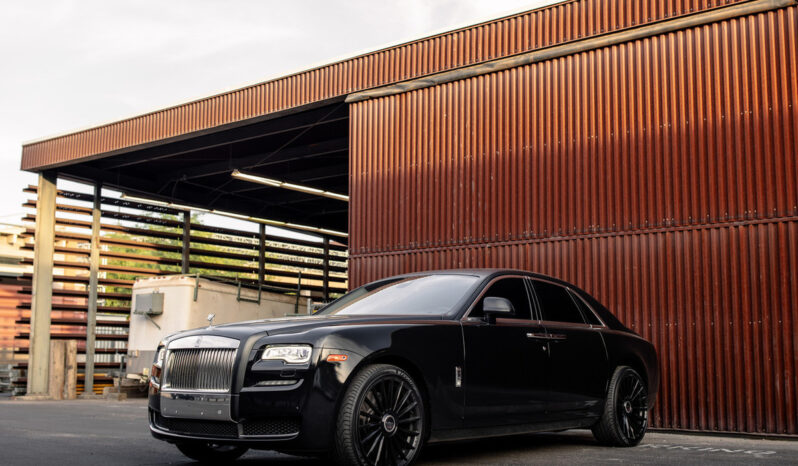 
								2016 Rolls Royce Ghost Series II w/ Starlight full									