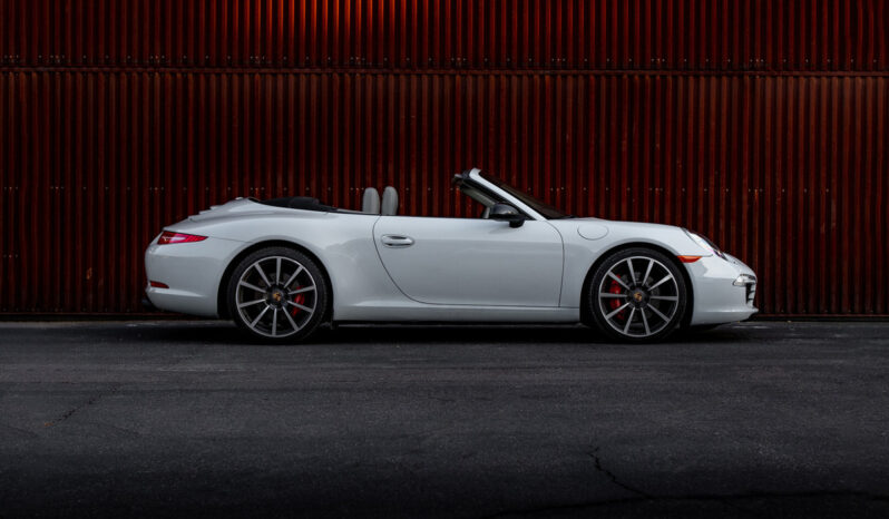 
								2013 Convertible Porsche 911 S w/ Performance Exhaust full									