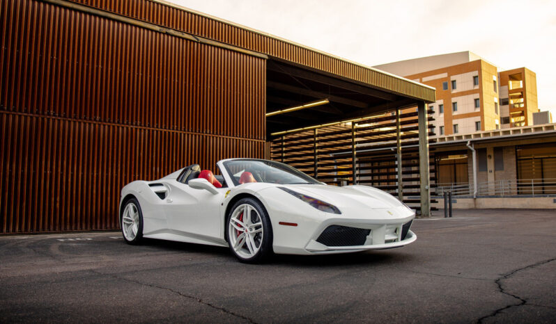 
								2017 Convertible Ferrari 488 Spyder full									