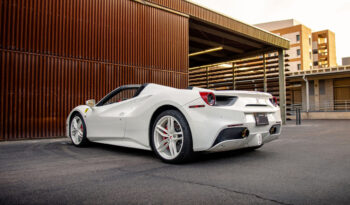 
									2017 Convertible Ferrari 488 Spyder full								