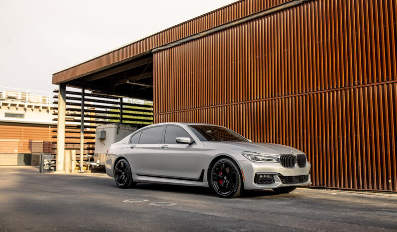 
								2018 BMW 750I Xdrive full									