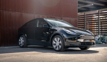 
									2023 Tesla Model Y full								